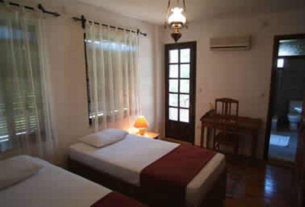 Hotel Misafir Evi à Kayakoy Chambre photo